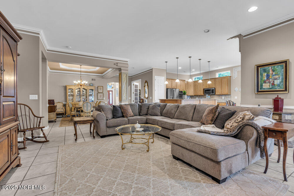1 Lattimore Court