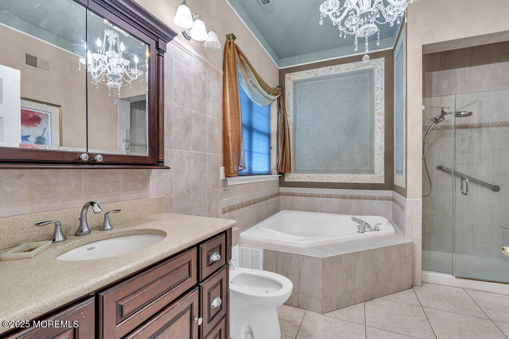 1 Lattimore Court