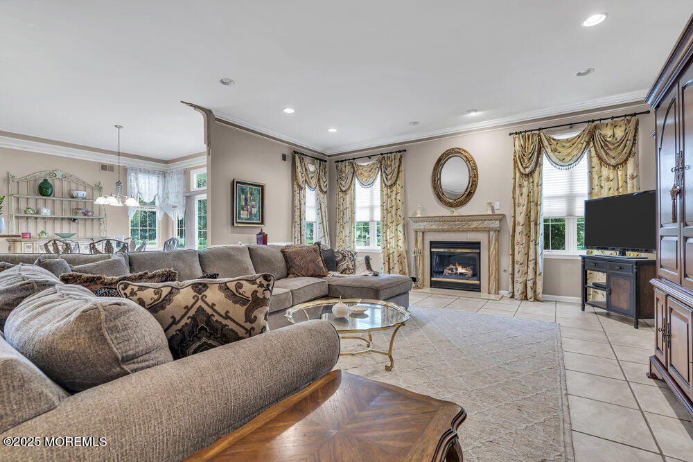 1 Lattimore Court
