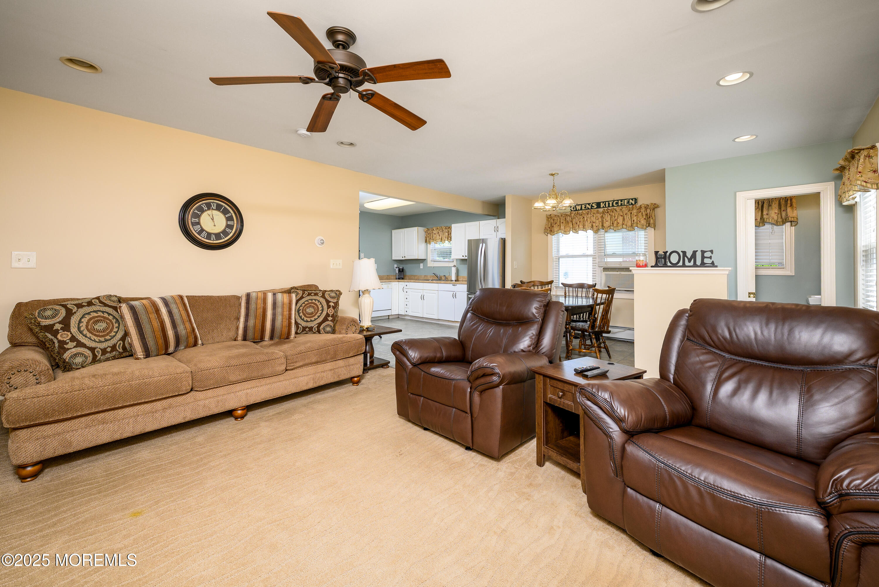 37 Kiawah Avenue