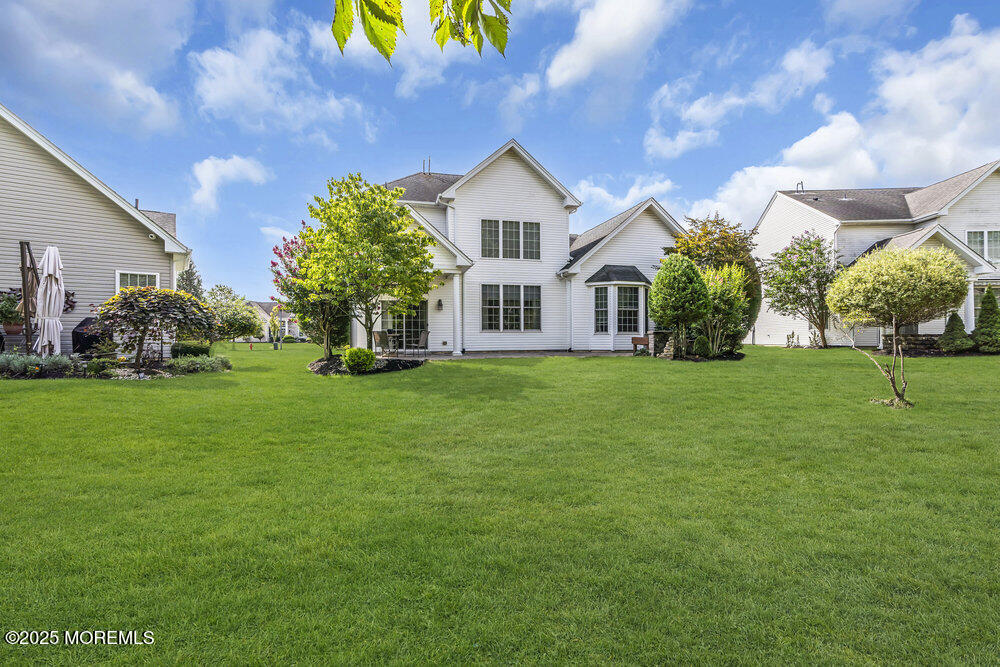 25 Carleton Drive