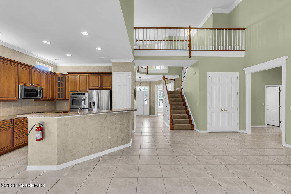 25 Carleton Drive