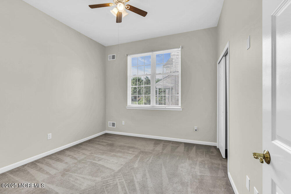 25 Carleton Drive