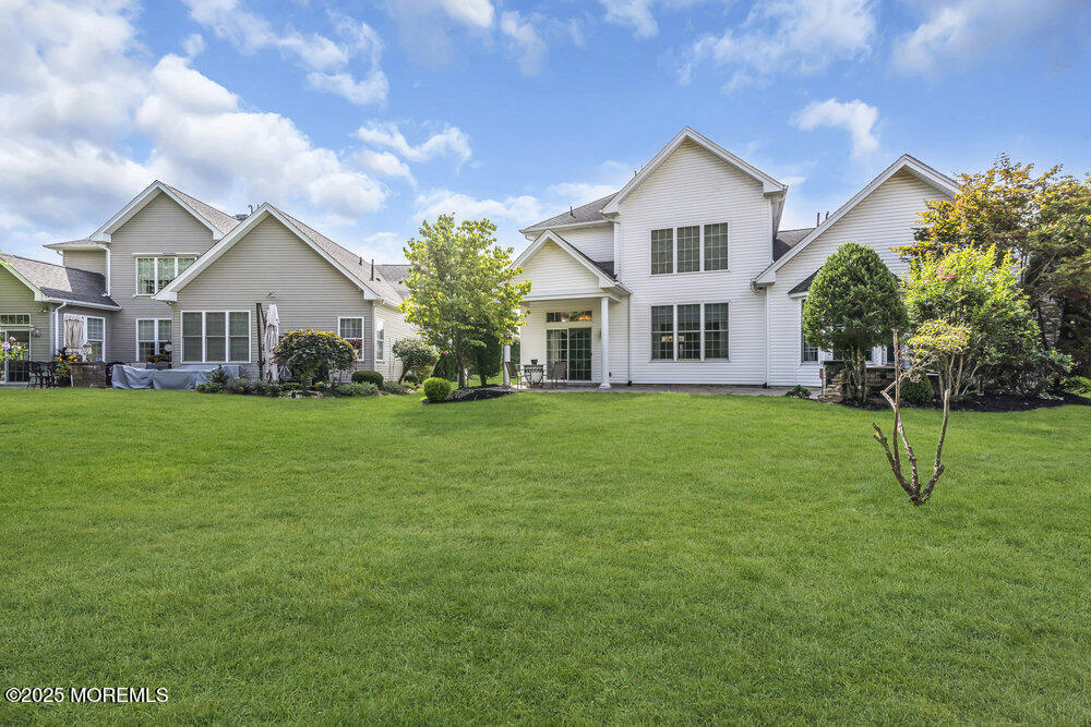 25 Carleton Drive