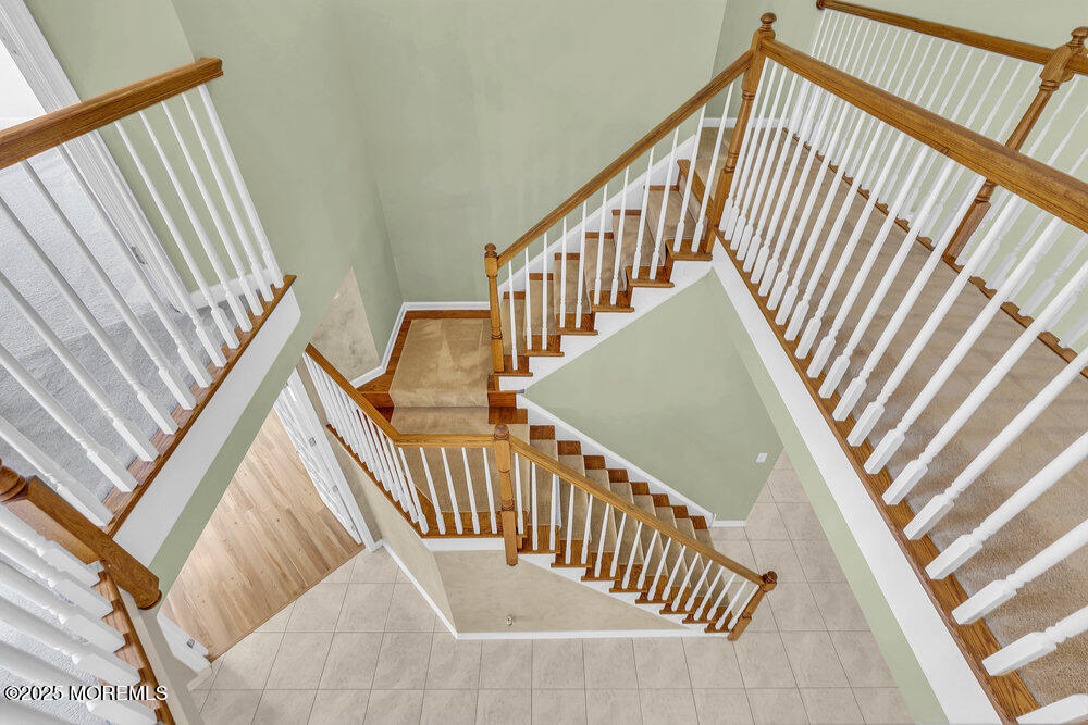 25 Carleton Drive