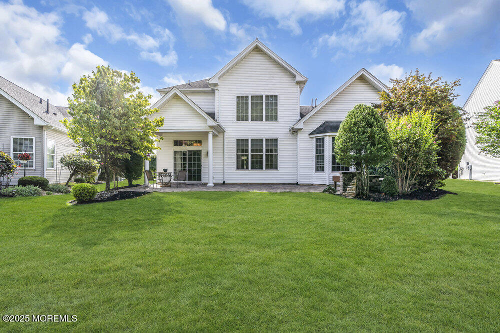 25 Carleton Drive