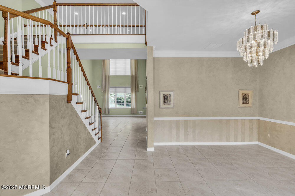 25 Carleton Drive