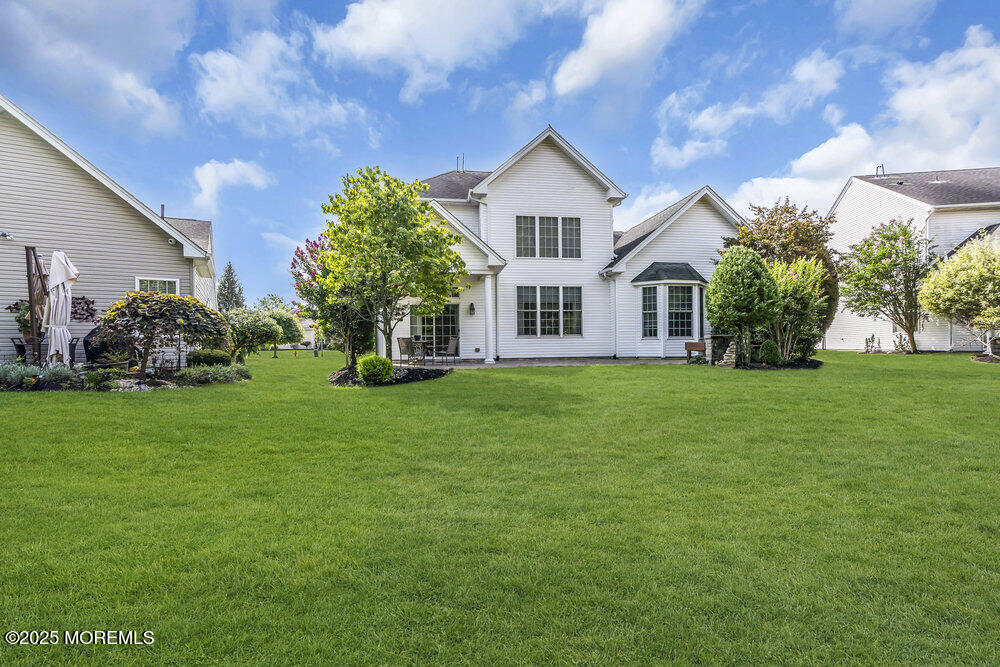 25 Carleton Drive