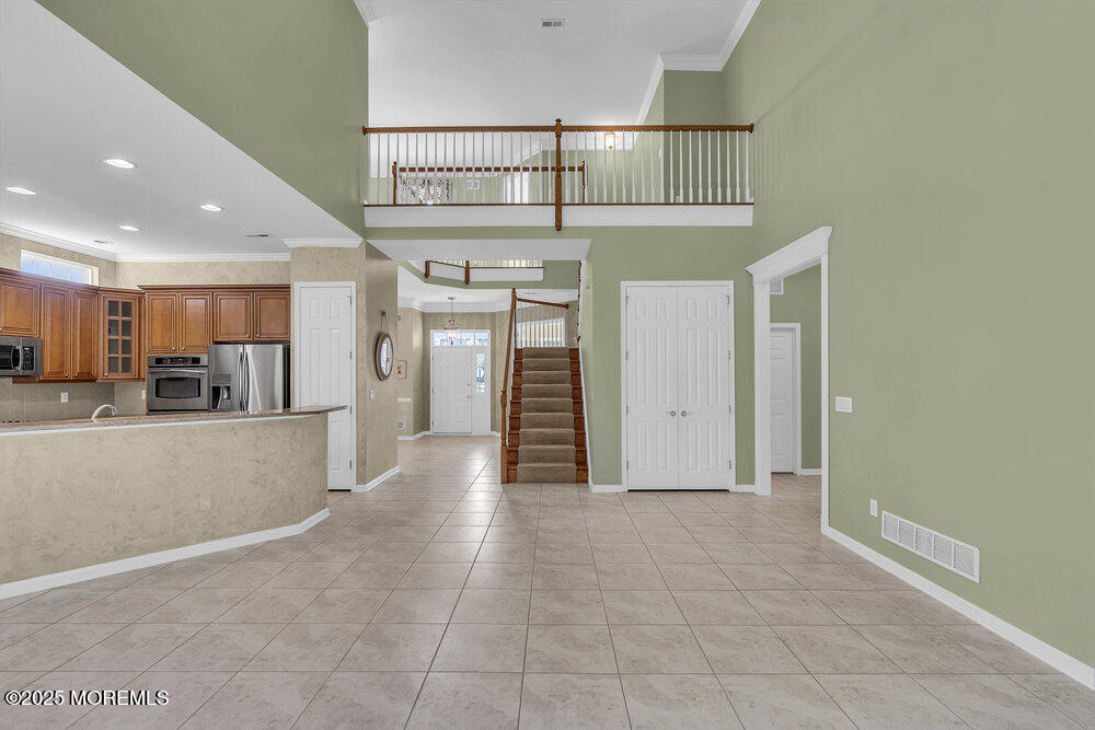 25 Carleton Drive