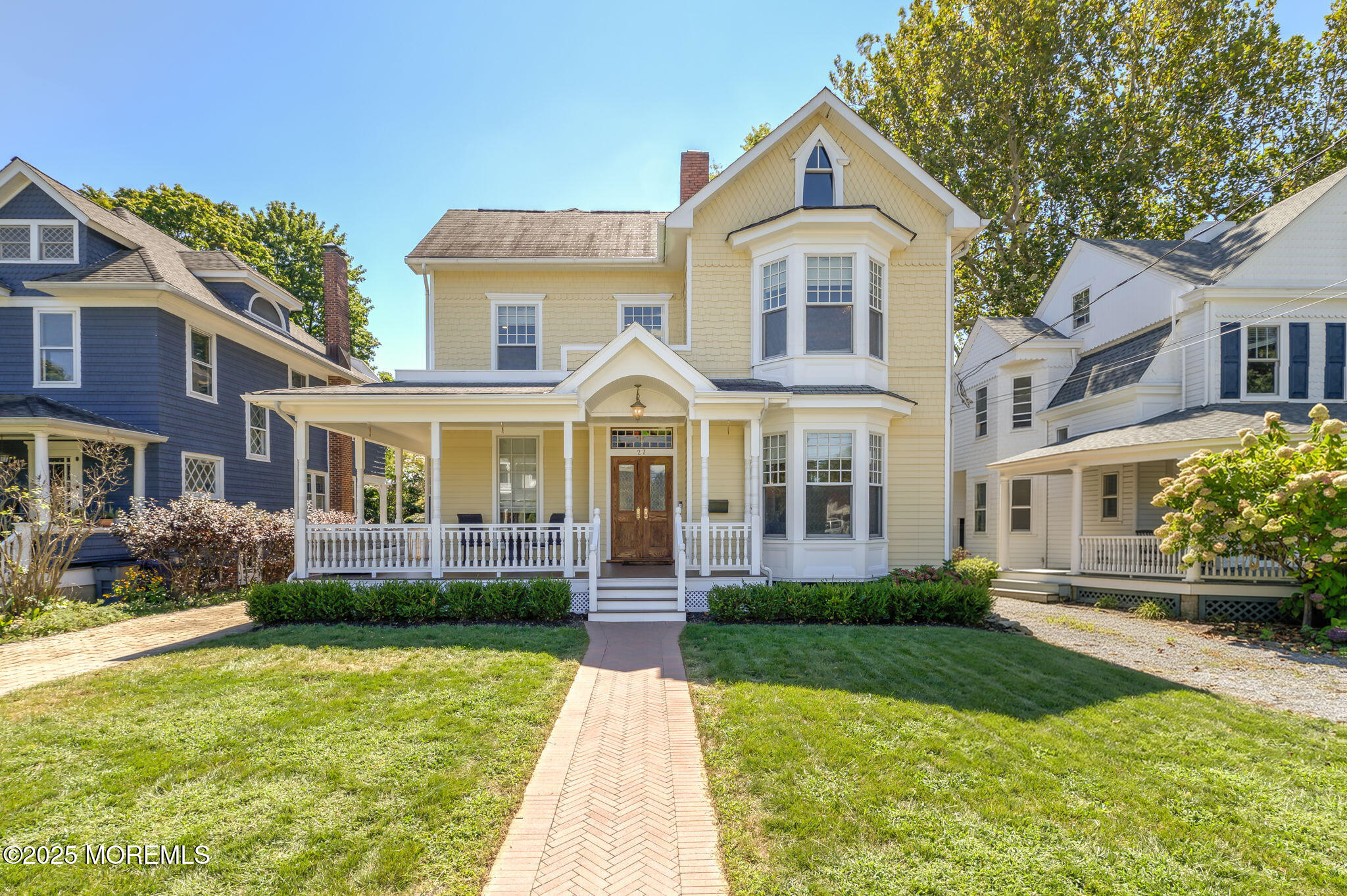 27 Irving Place