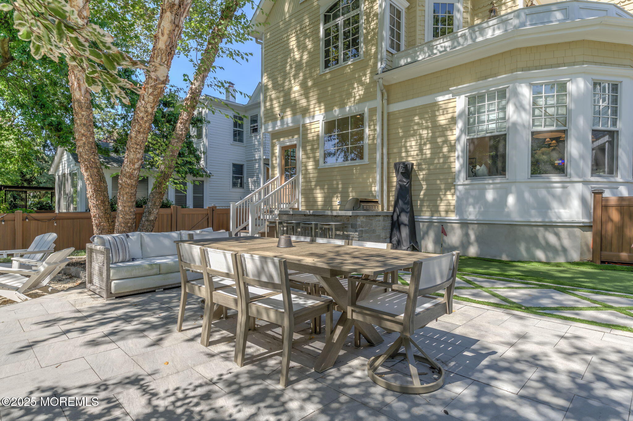 27 Irving Place
