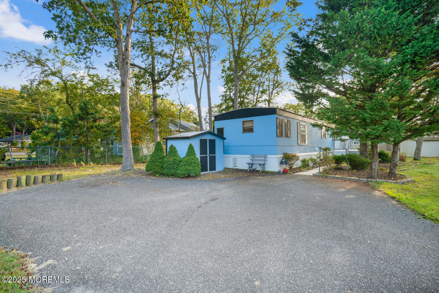 34 Holly Road