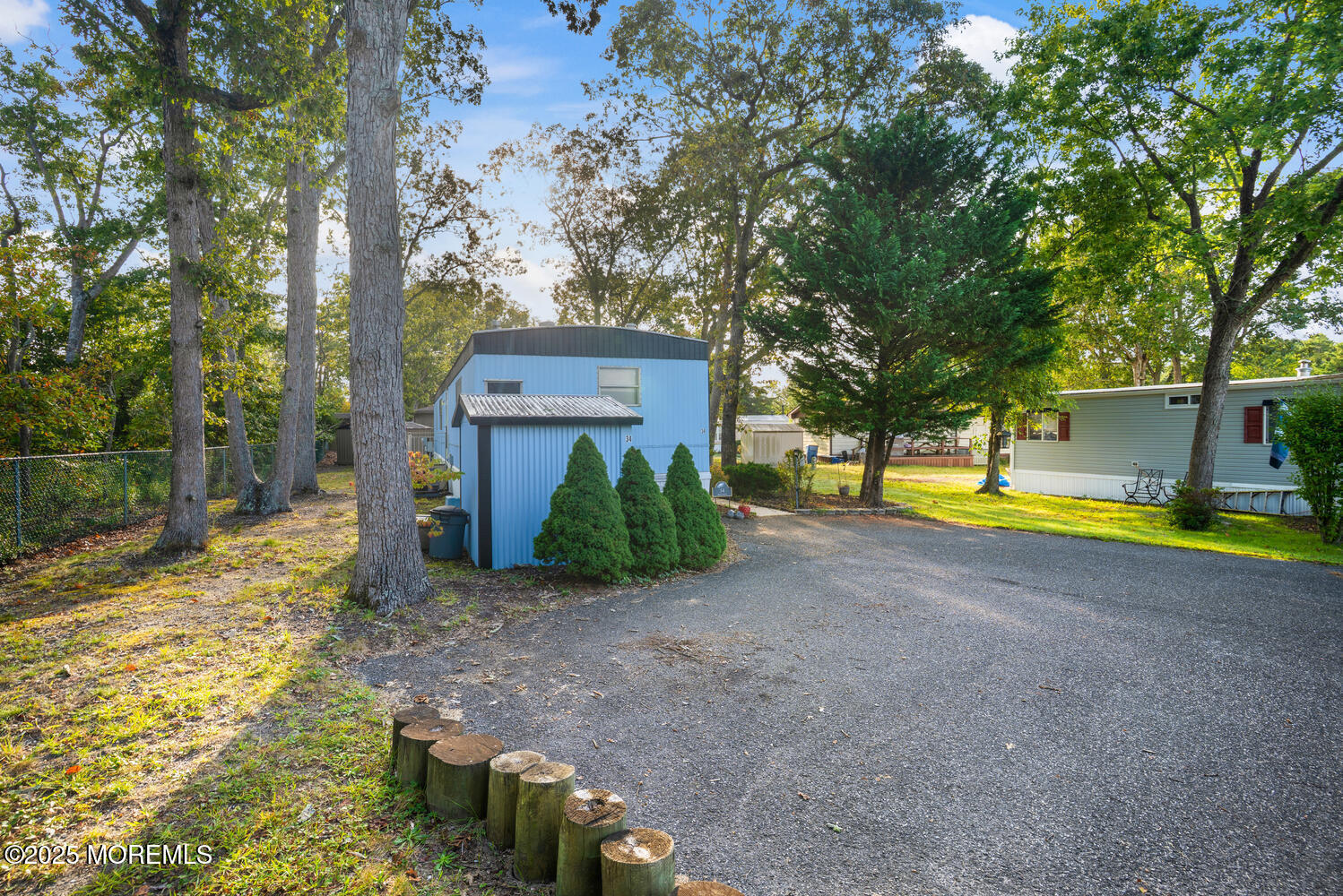 34 Holly Road
