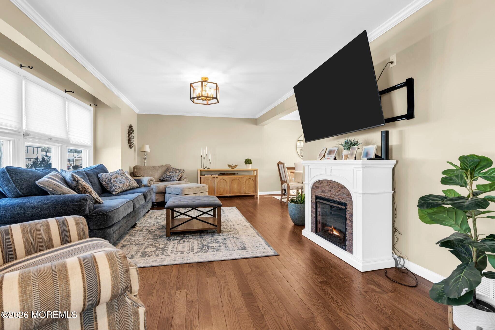 18 Charles Drive