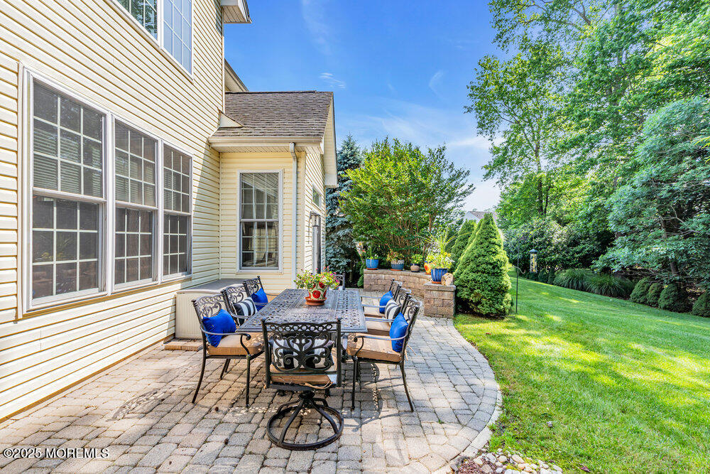 19 Carleton Drive