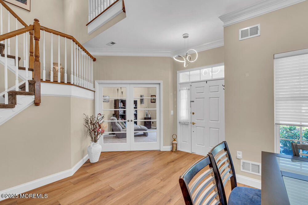 19 Carleton Drive