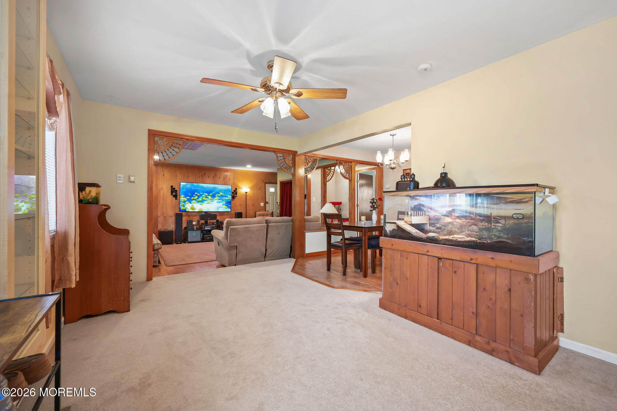 4 Spruce Road