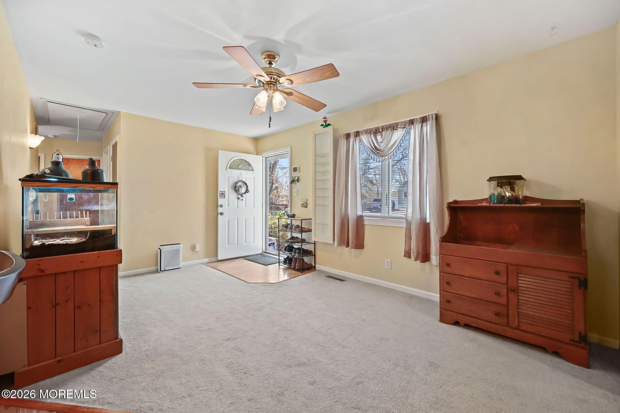4 Spruce Road
