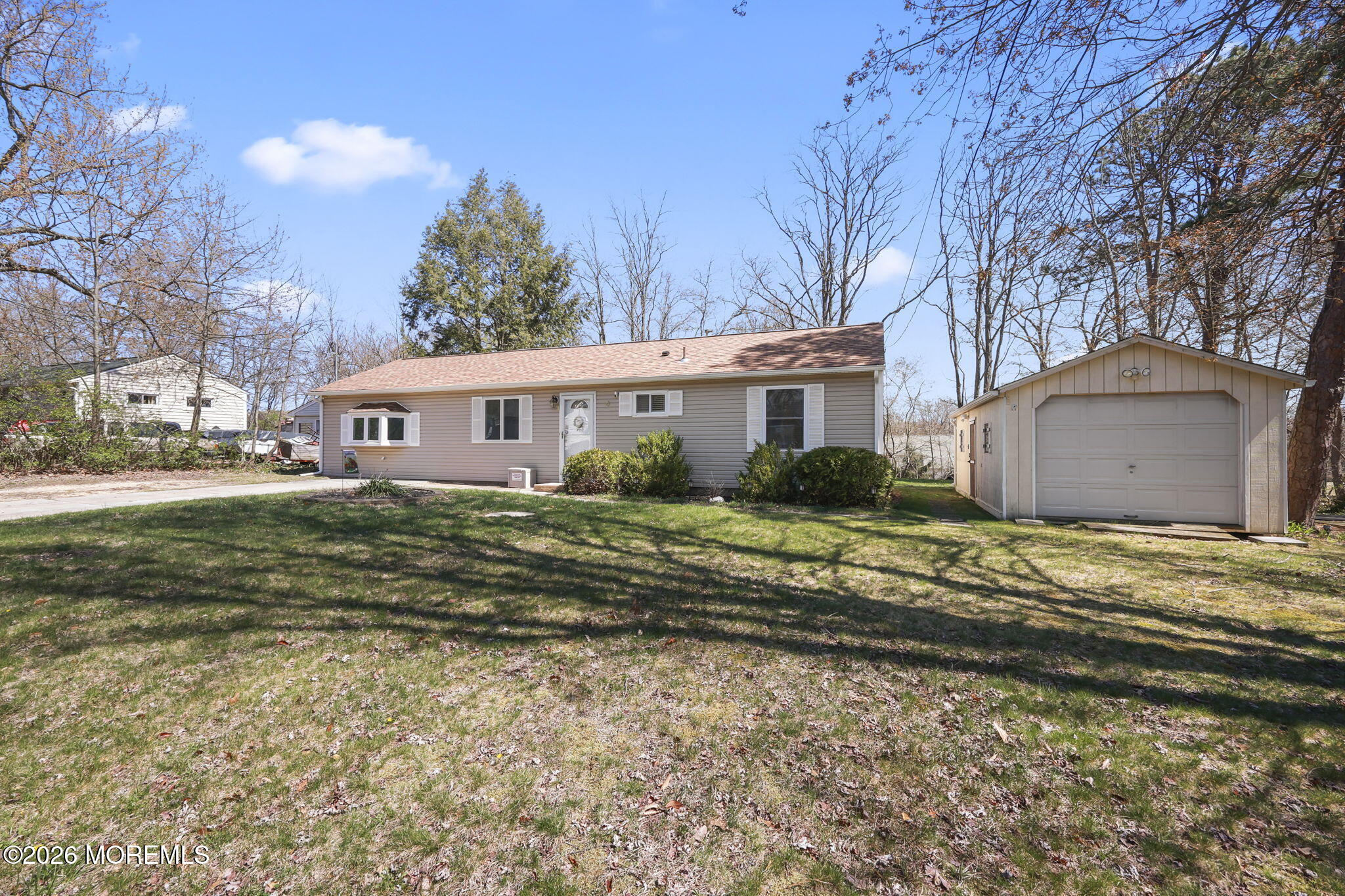 4 Spruce Road