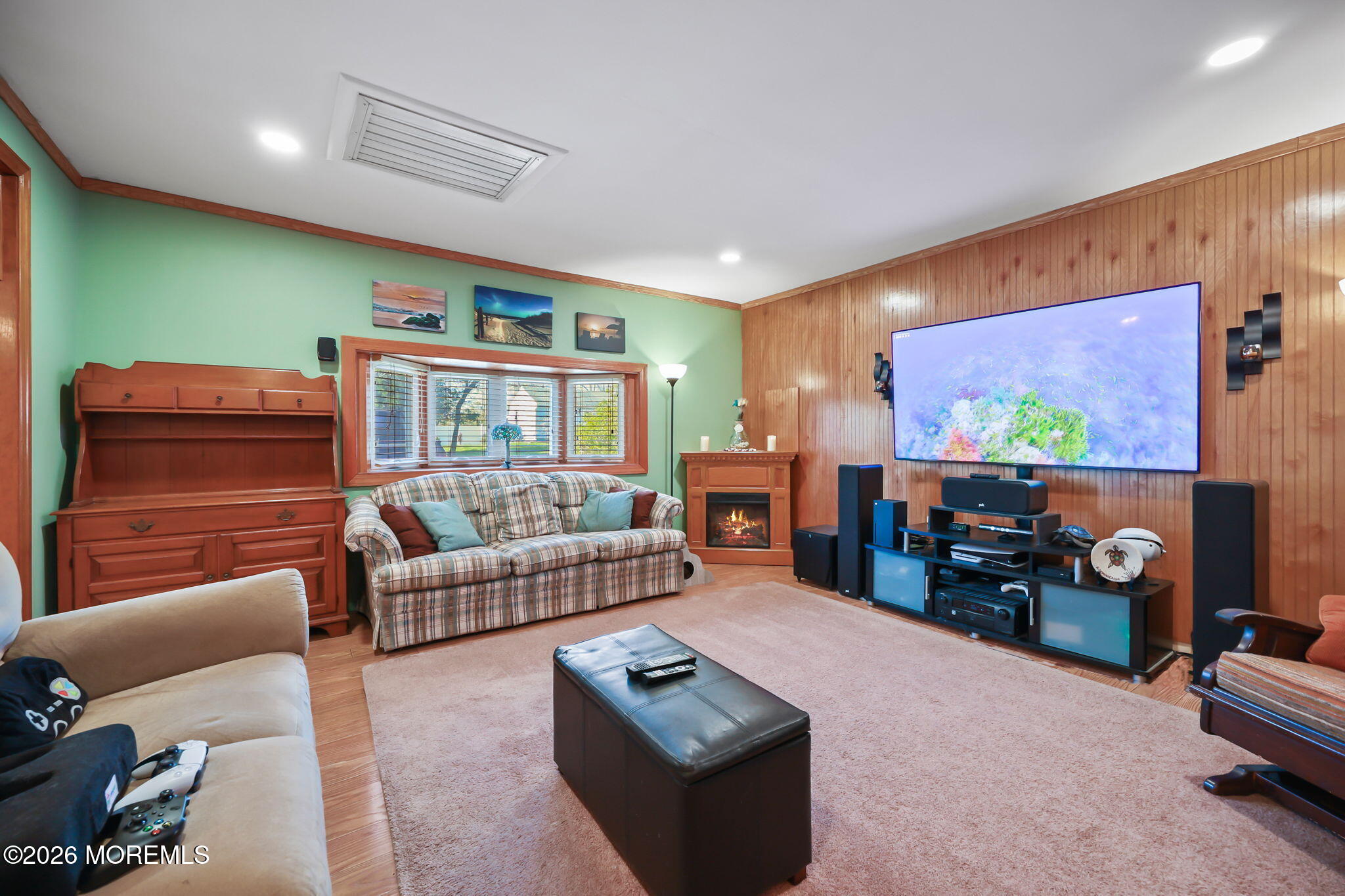 4 Spruce Road