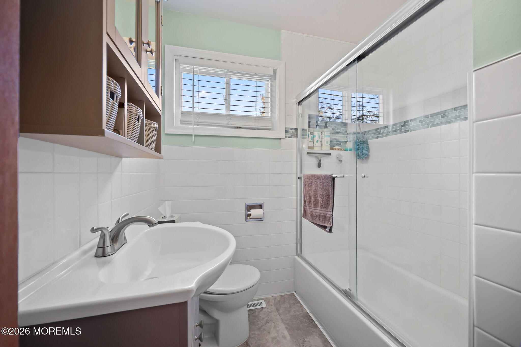 4 Spruce Road