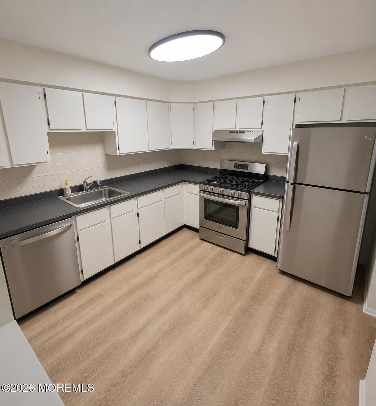 120 Dumbarton Hill Court
