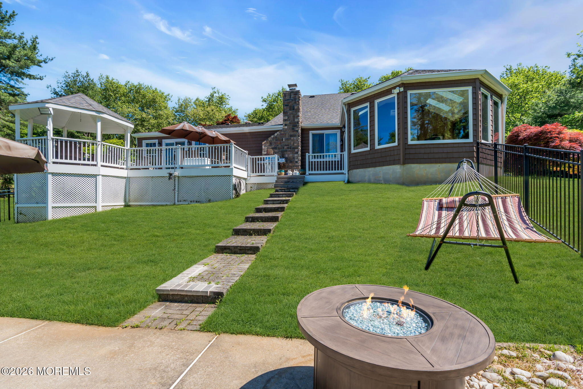 12 Briarhill Road