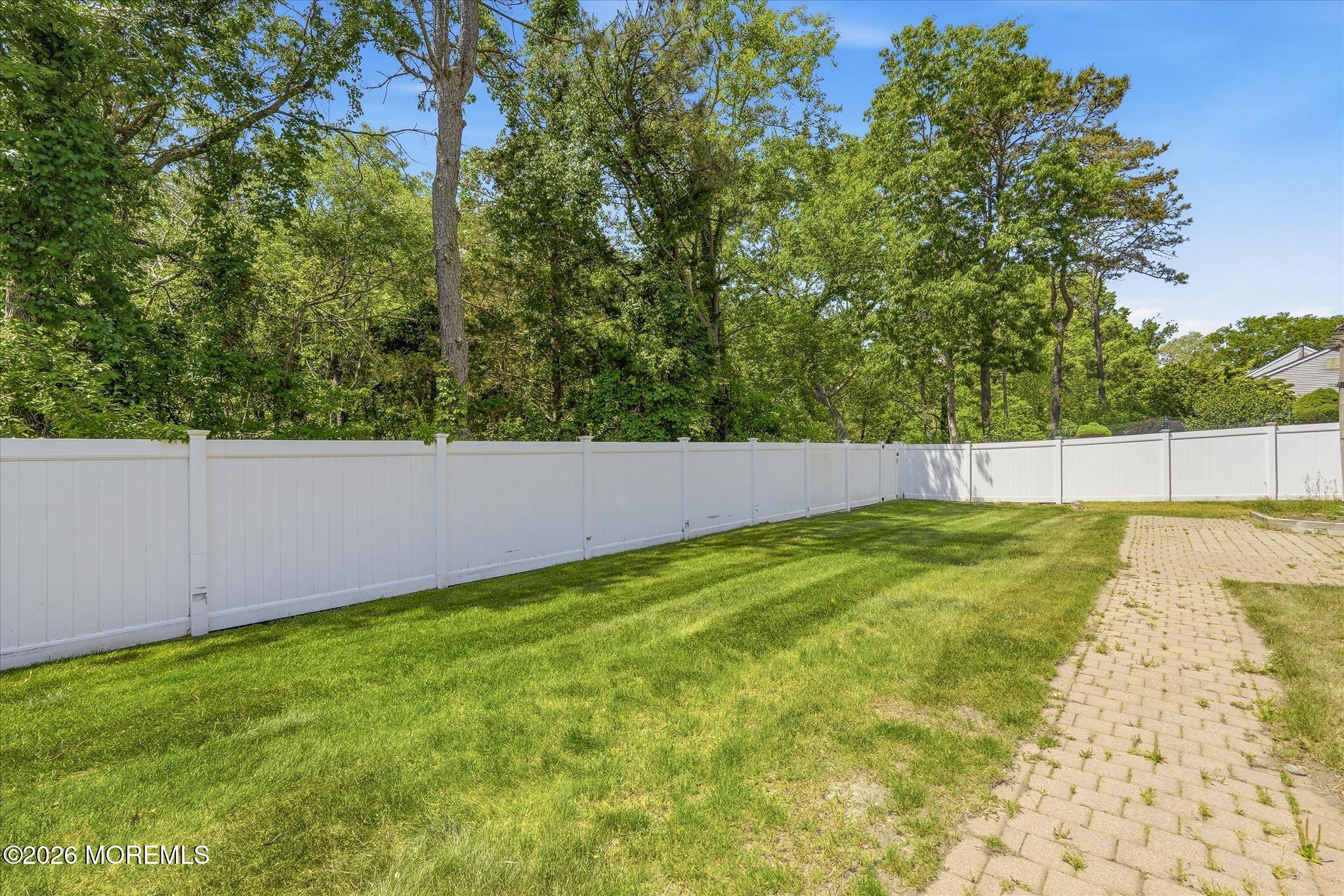 37 Spruce Circle S
