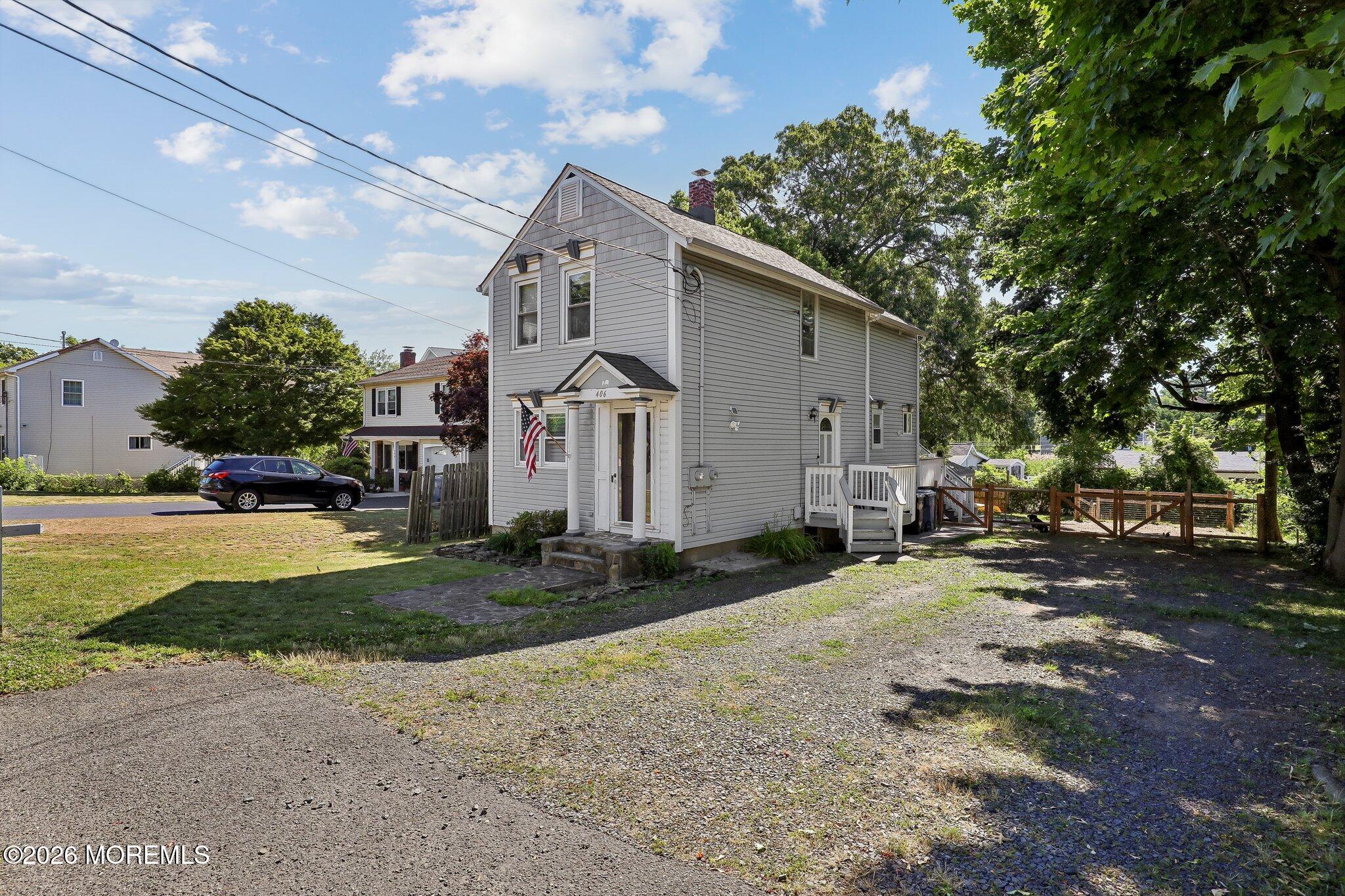 406 Glenmary Avenue