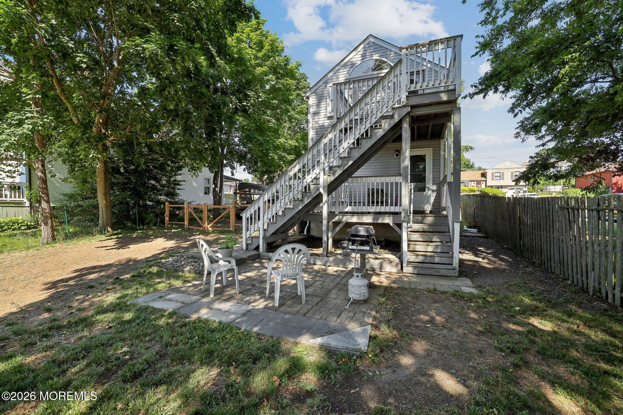406 Glenmary Avenue
