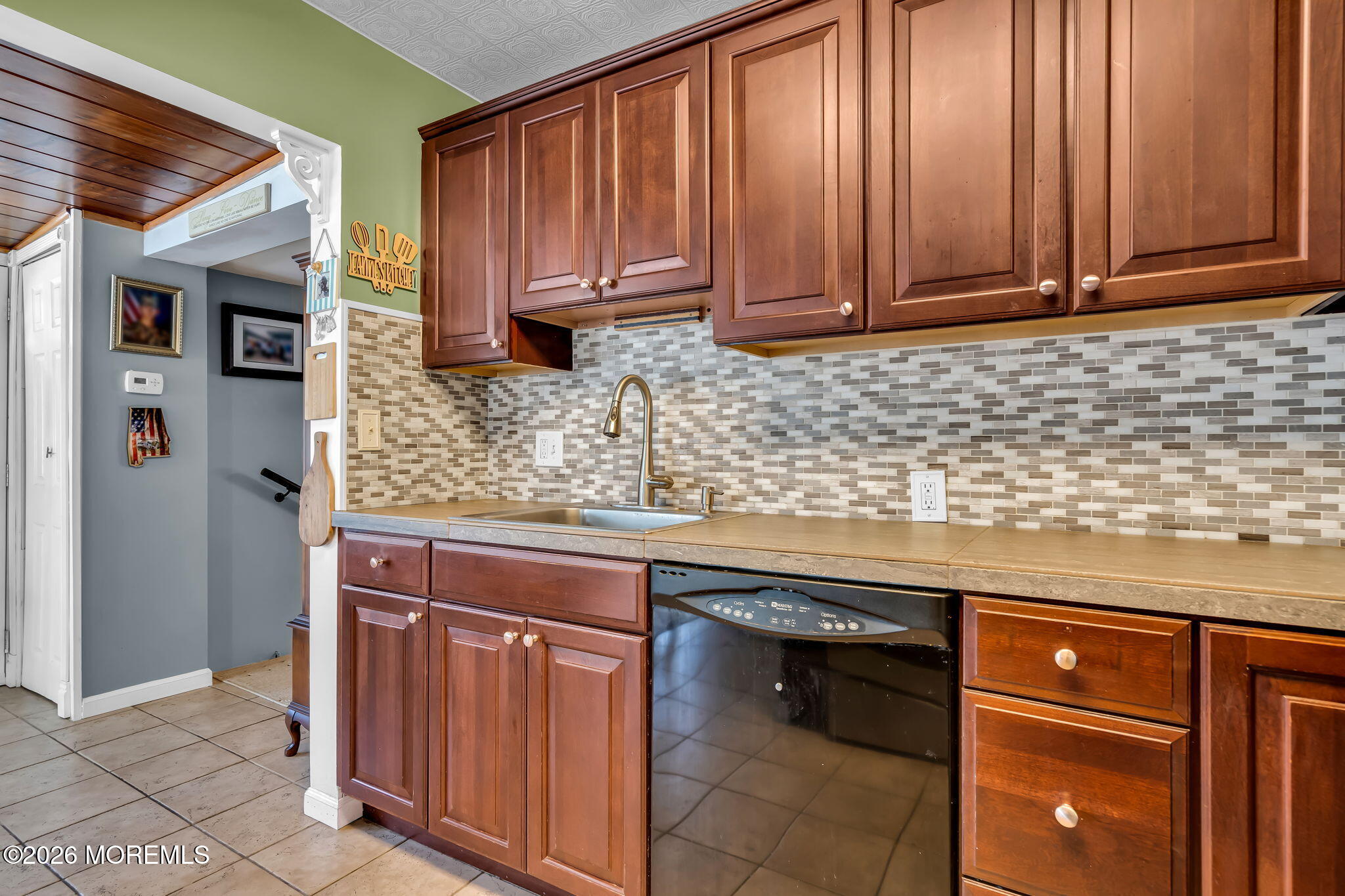 442 Mohawk Drive