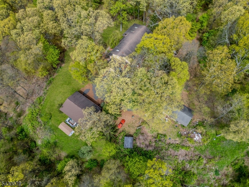 14 Beaver Brook Dr
