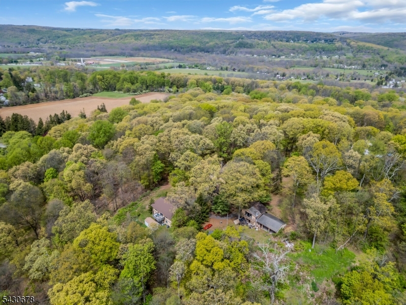14 Beaver Brook Dr