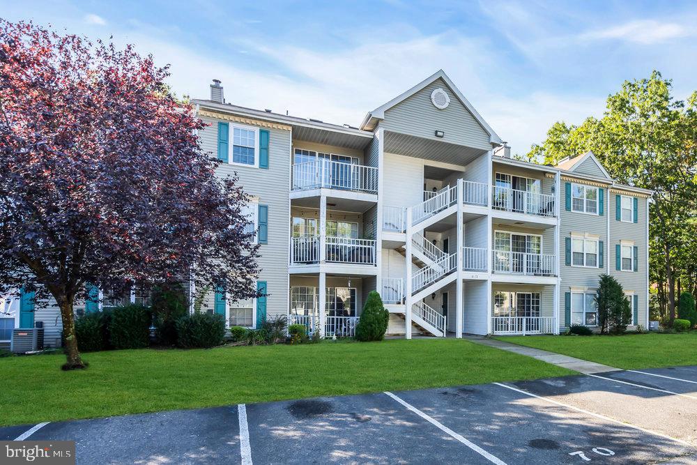 66 IROQUOIS DRIVE 24