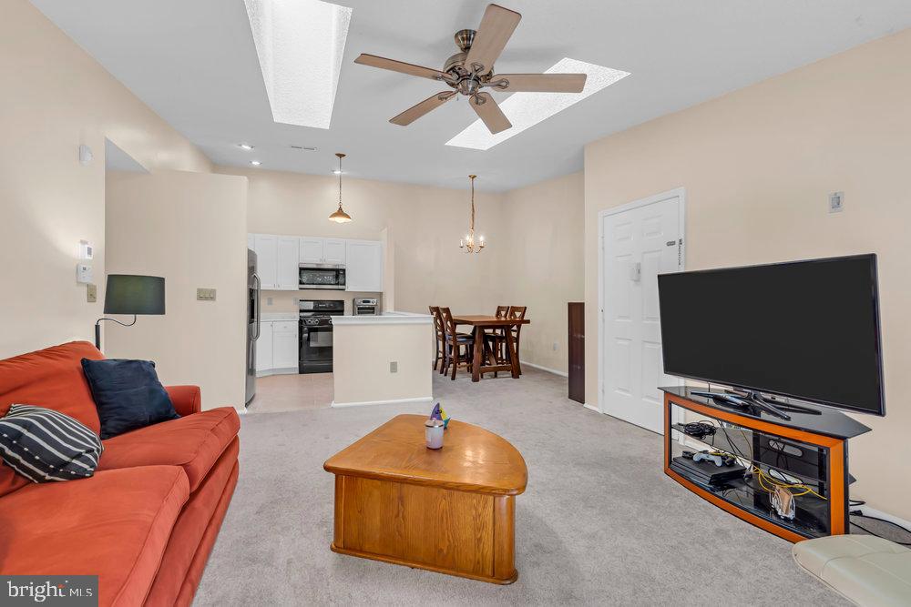 66 IROQUOIS DRIVE 24