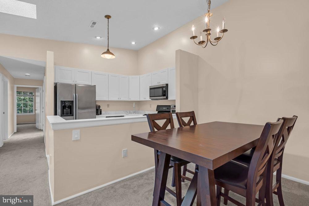 66 IROQUOIS DRIVE 24