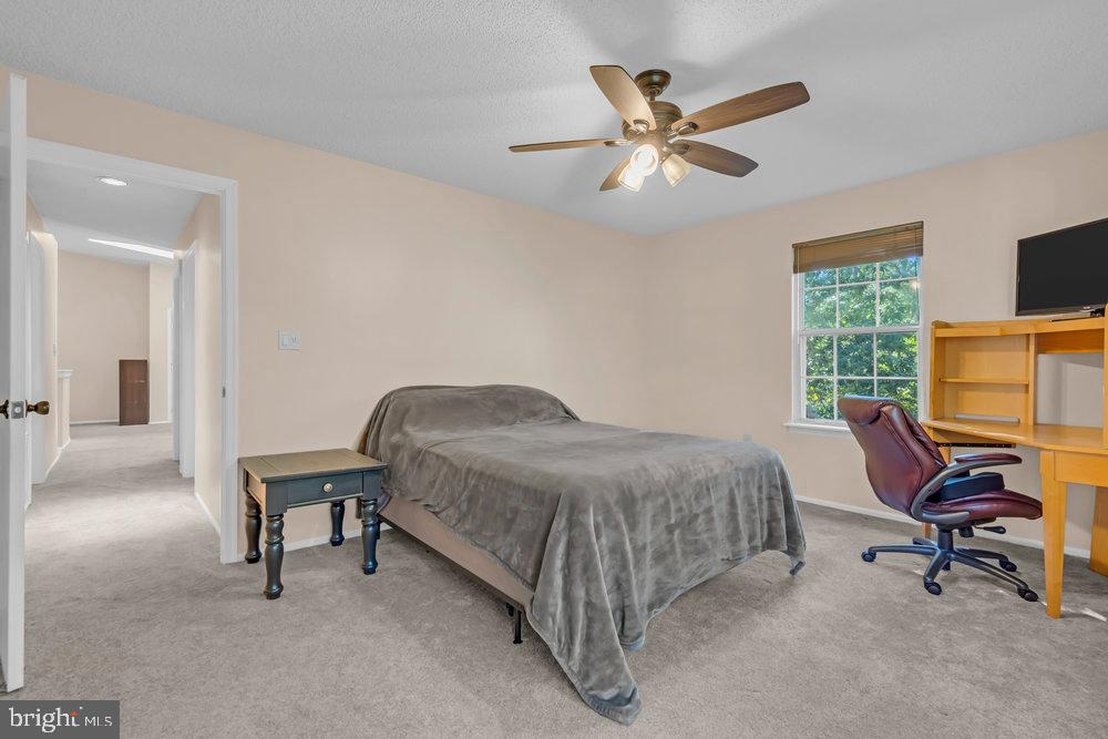 66 IROQUOIS DRIVE 24
