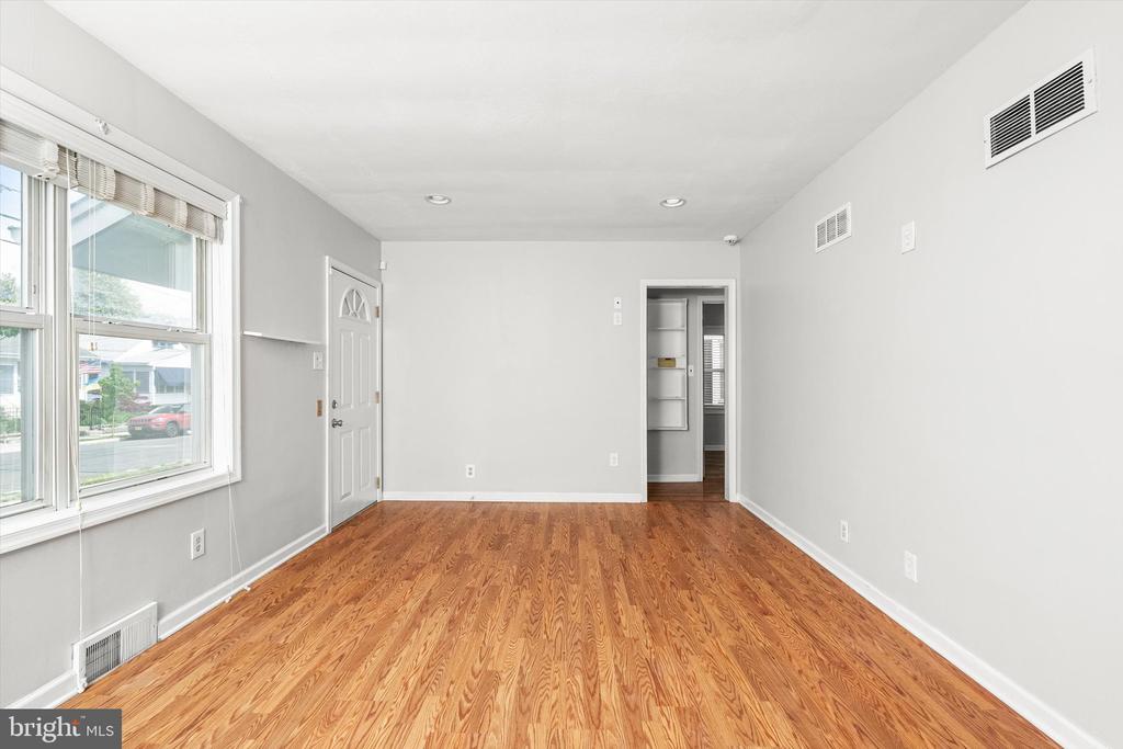61 VINCENT AVENUE