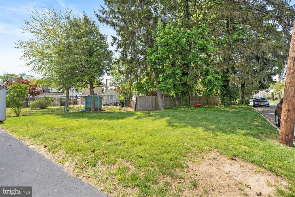 61 VINCENT AVENUE