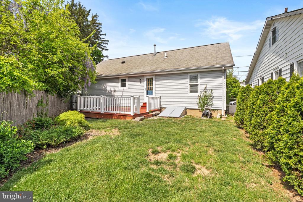 61 VINCENT AVENUE