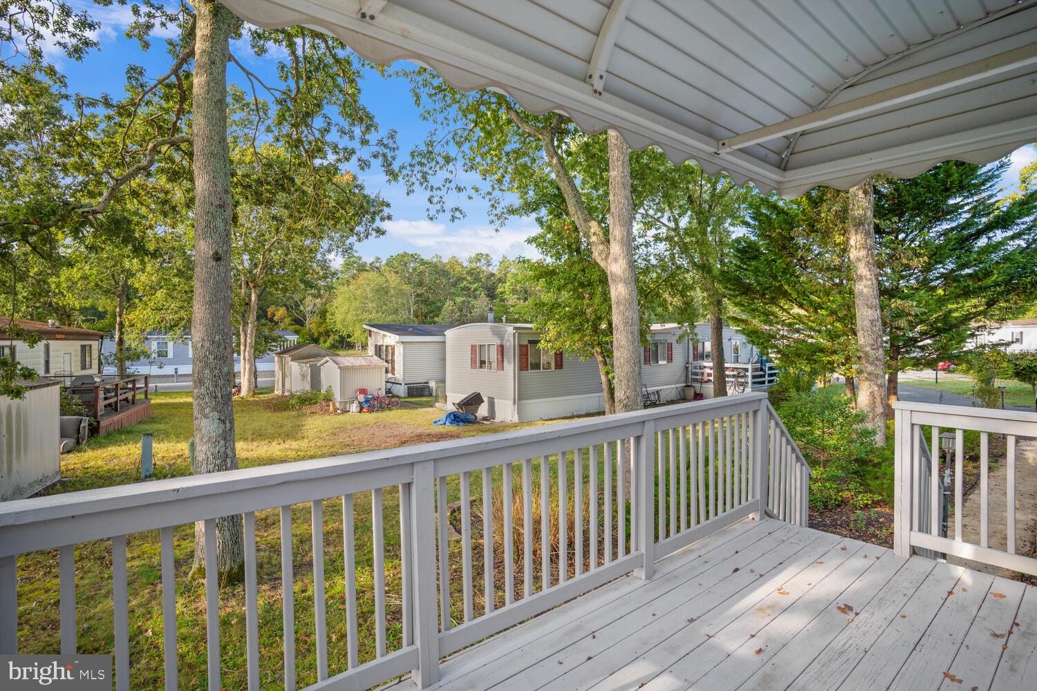 34 HOLLY RD