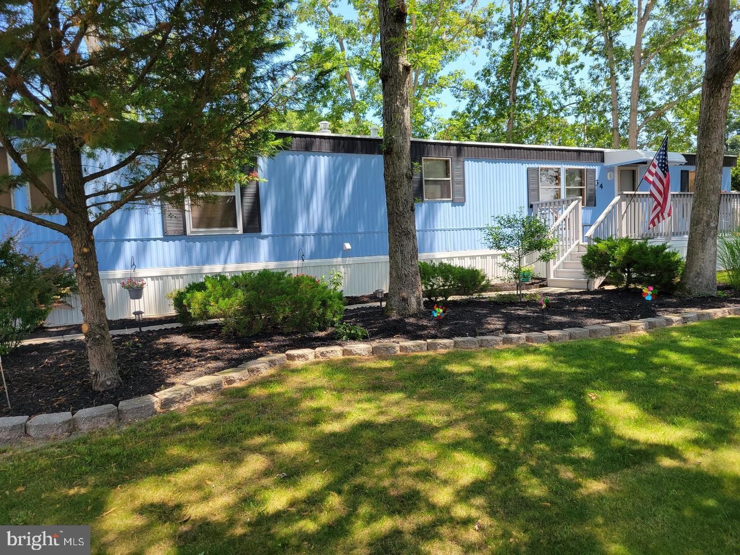 34 HOLLY RD