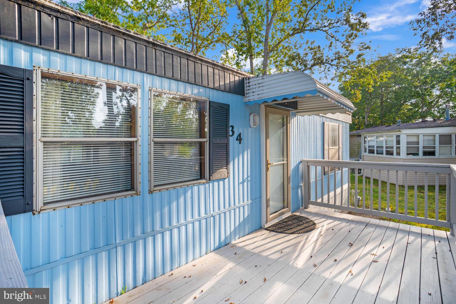 34 HOLLY RD