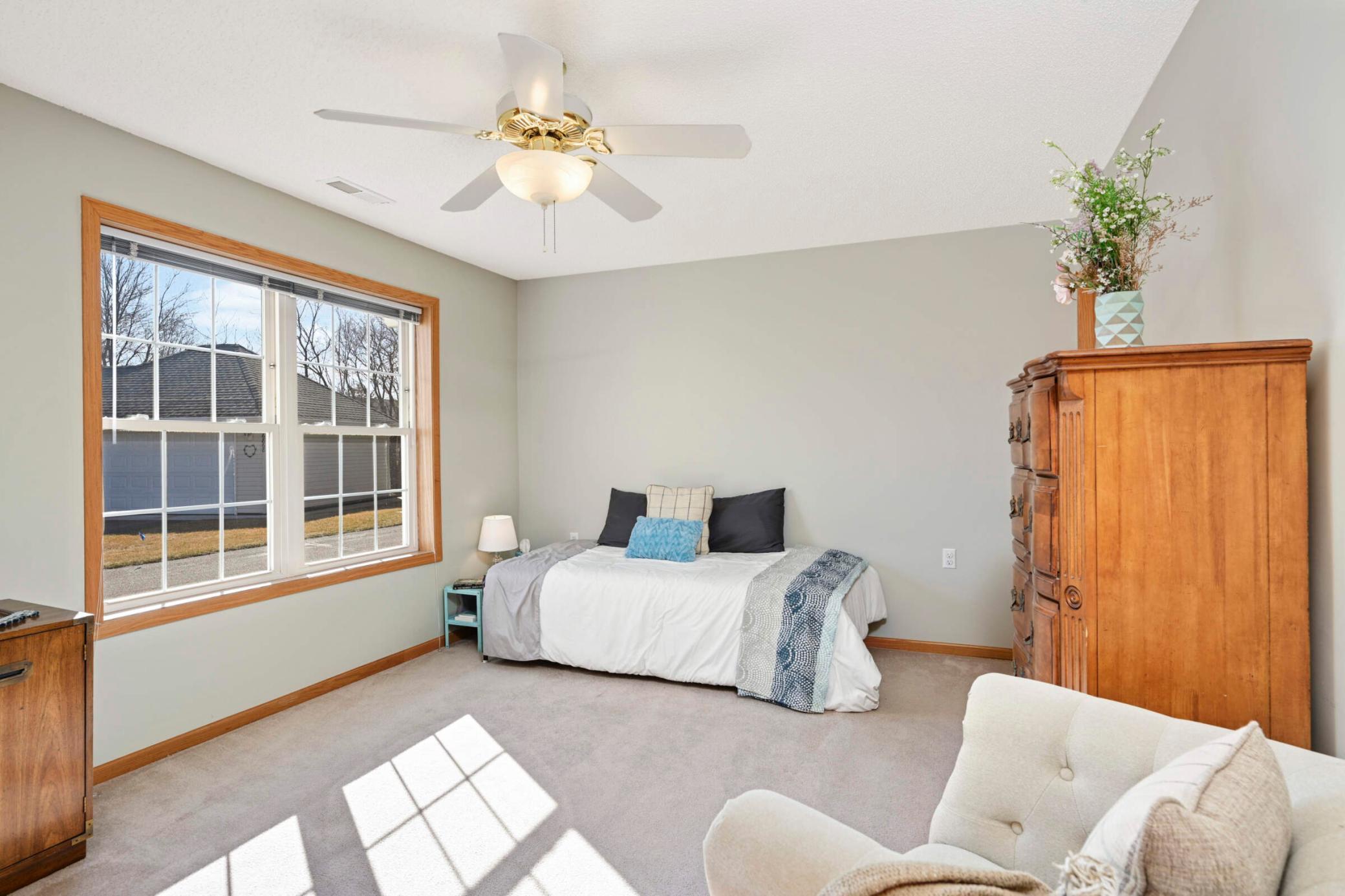 6872 Blackhawk Trail