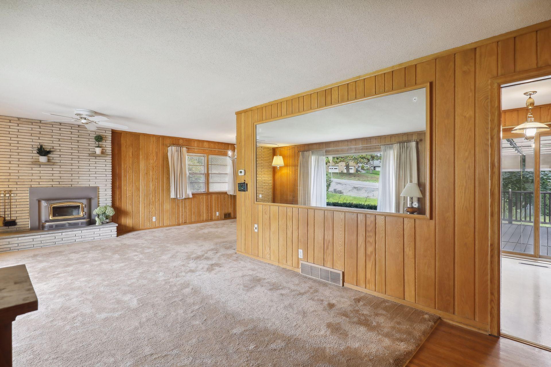 1526 Lone Oak Road