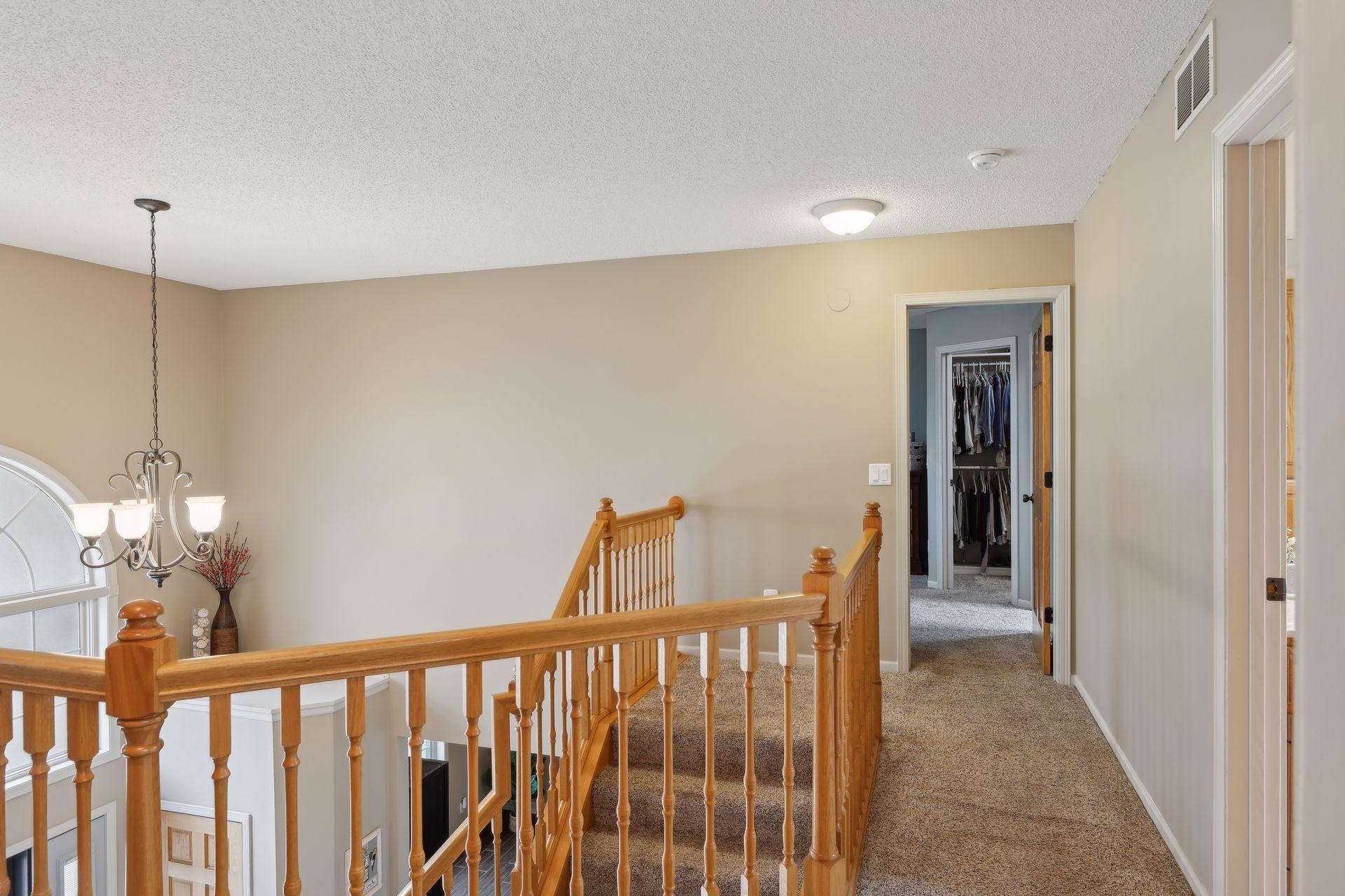 9658 Hillside Trail S