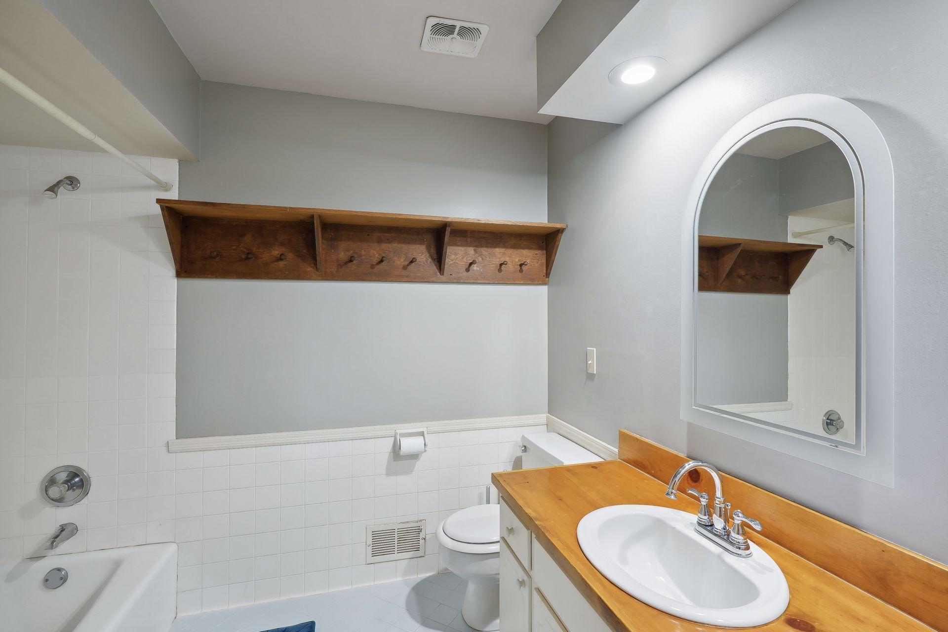 2804 Cedar Lane