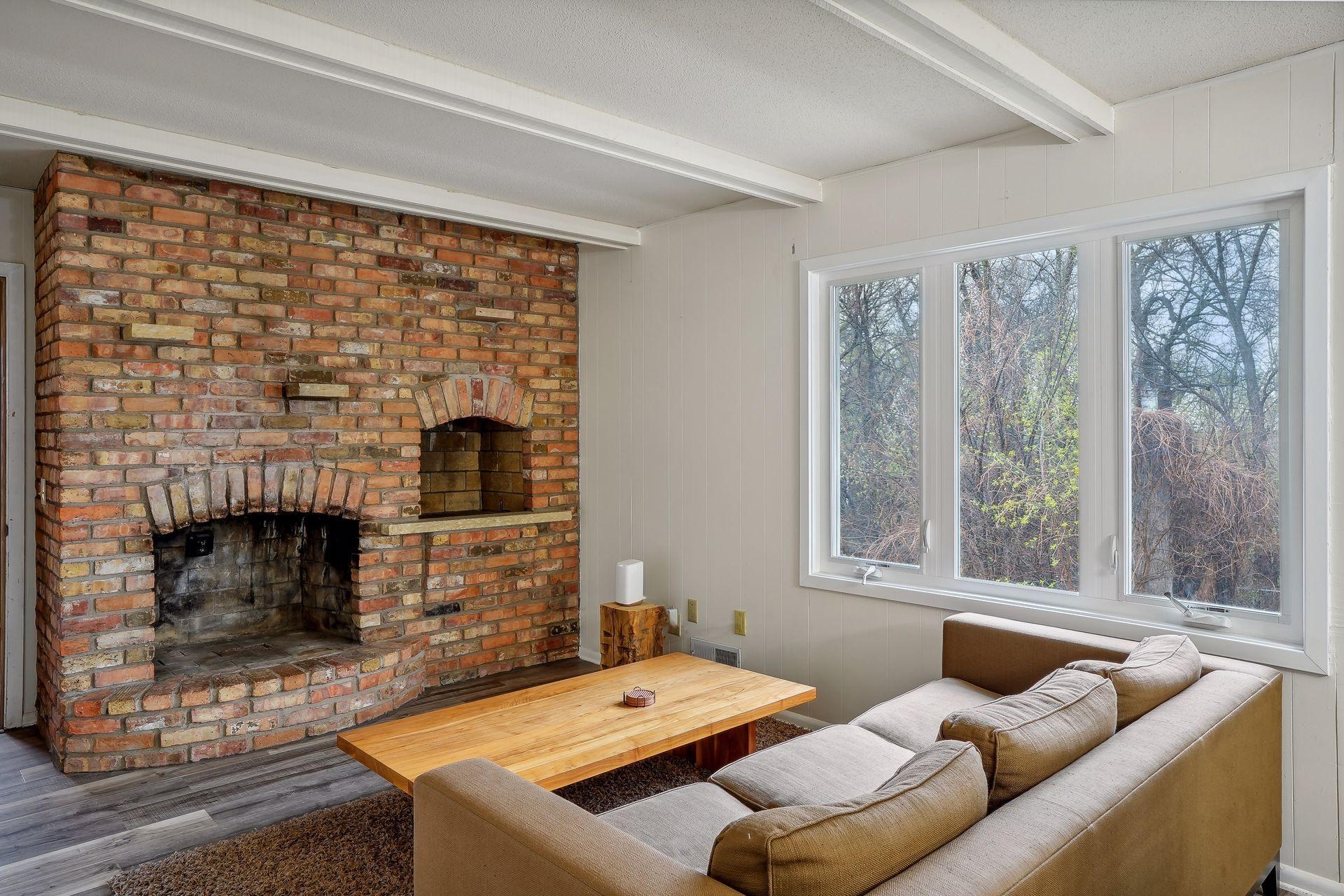 2804 Cedar Lane