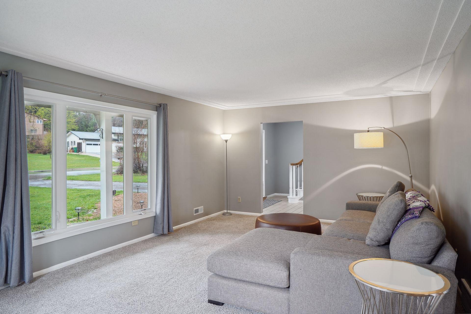 2804 Cedar Lane