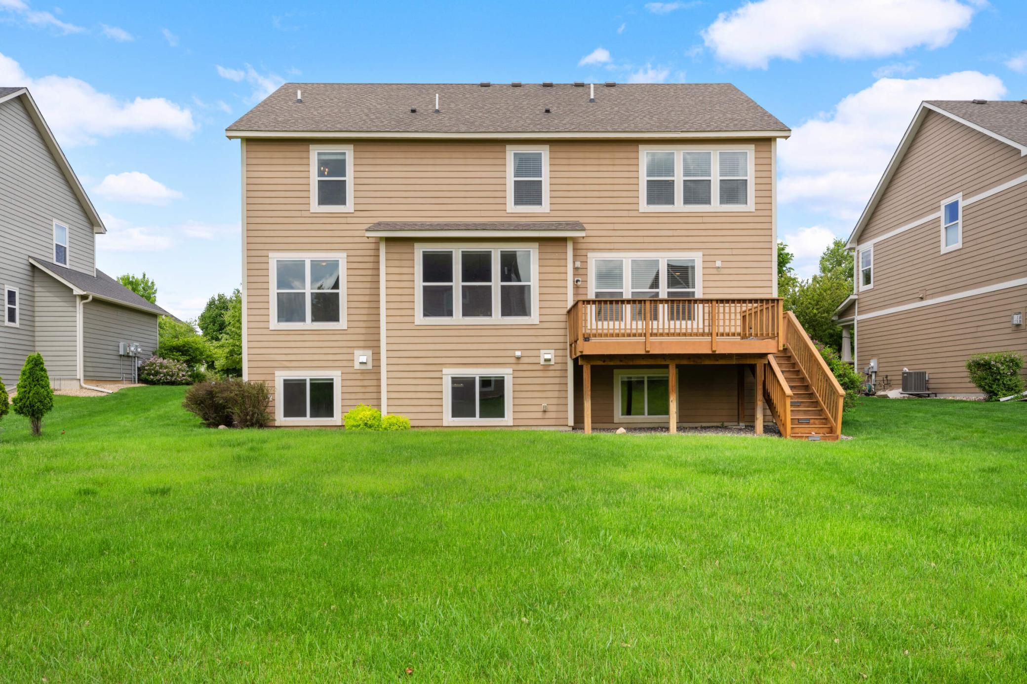 1583 Bluewater Lane